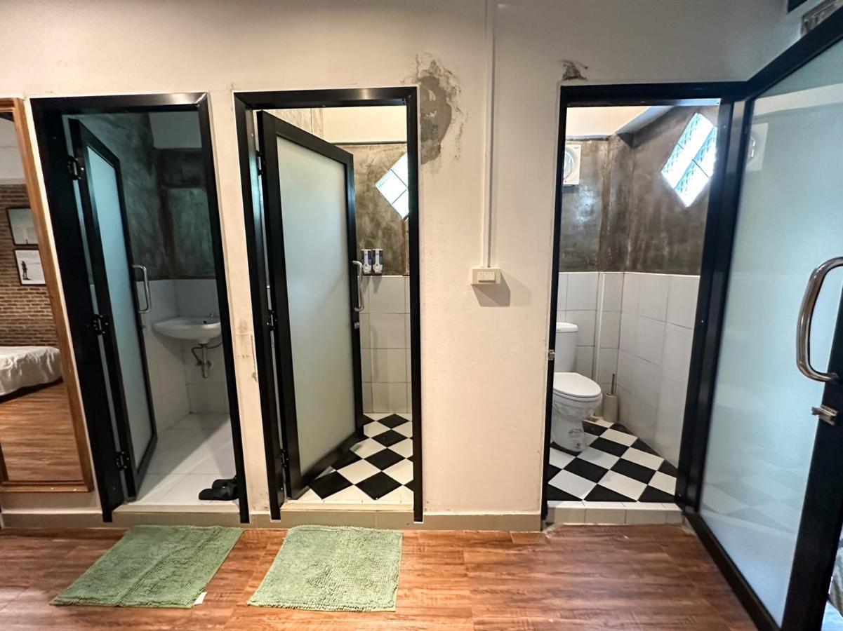 T-House Bkk 2Floors Near Bts With Swimming Pool And Free Wifi Otel Bangkok Dış mekan fotoğraf