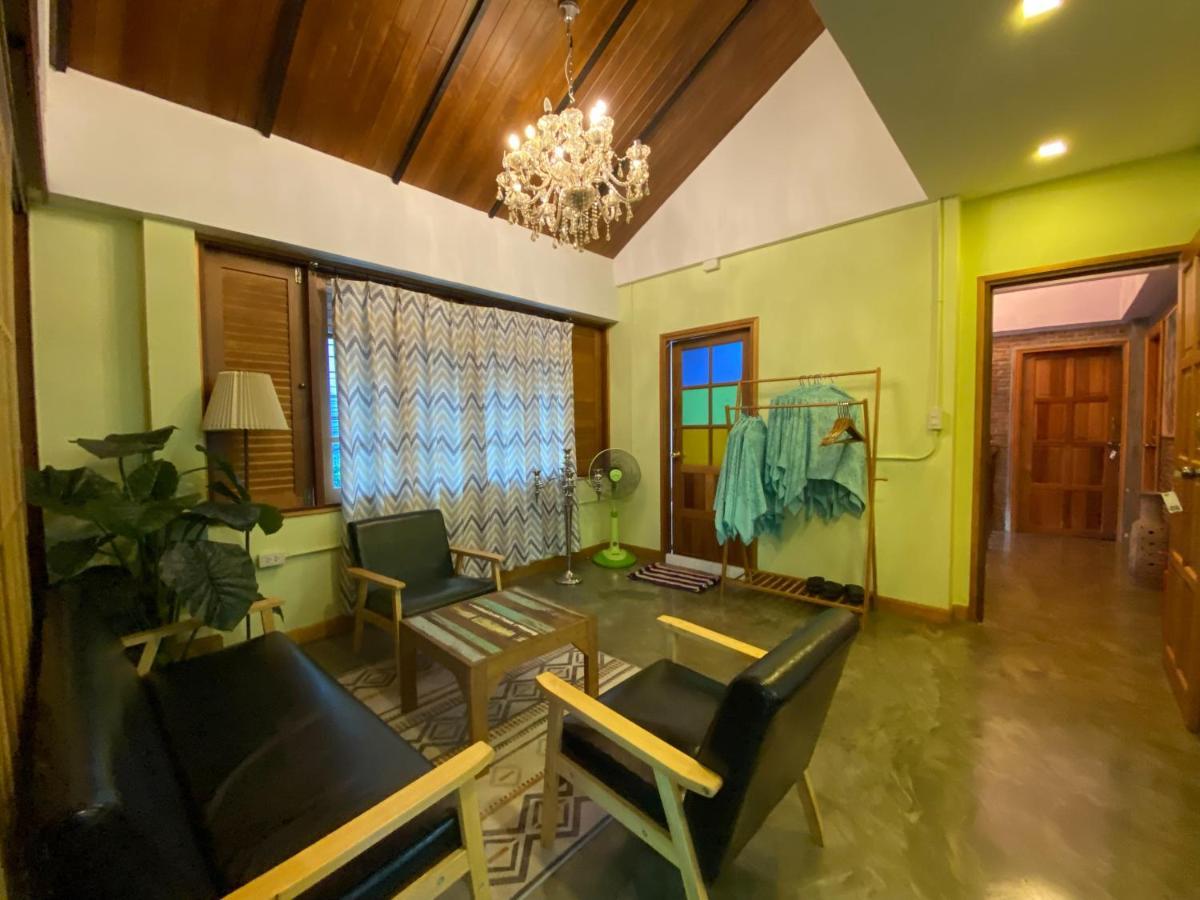 T-House Bkk 2Floors Near Bts With Swimming Pool And Free Wifi Otel Bangkok Dış mekan fotoğraf